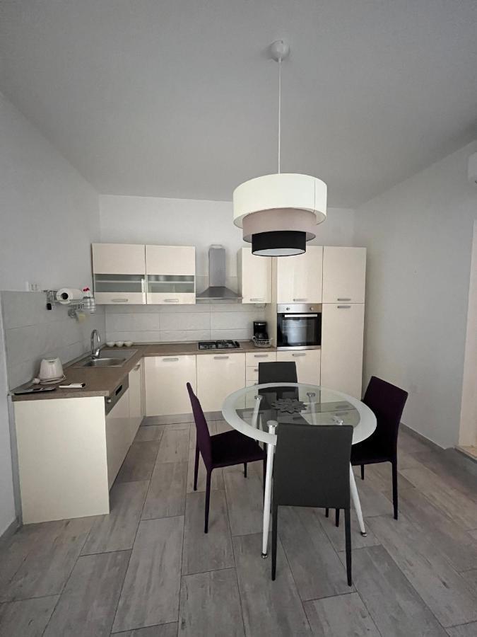 Apartman 3M With Free Parking Сплит Екстериор снимка